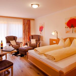 Uitgebreide Kamer met een King Size Bed